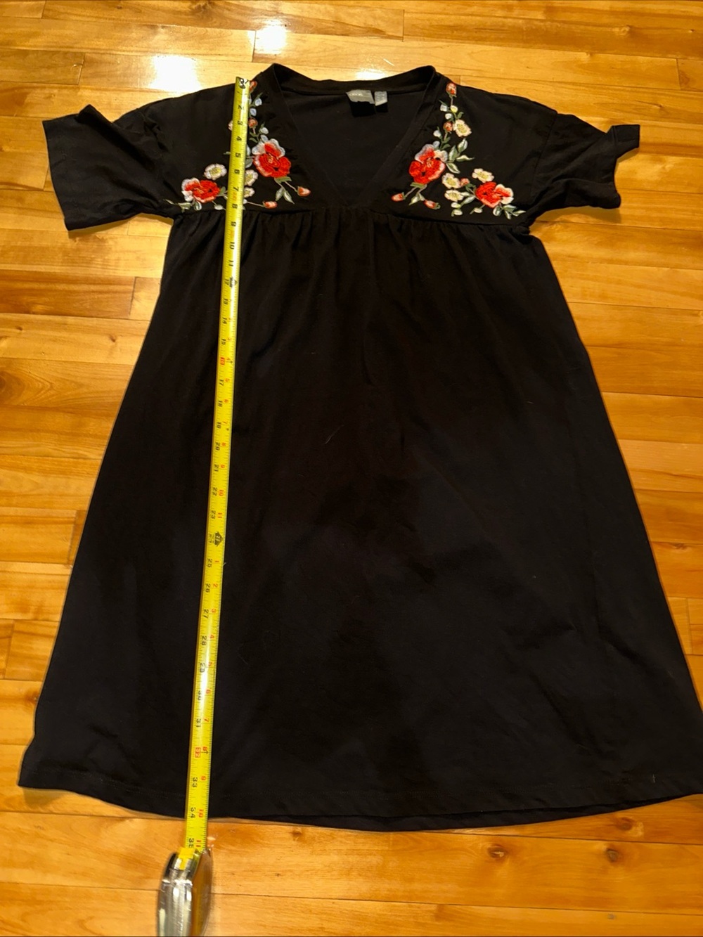 ASOS Black Floral Embroidered Shift Babydoll Dress US 4 - Picture 8 of 10